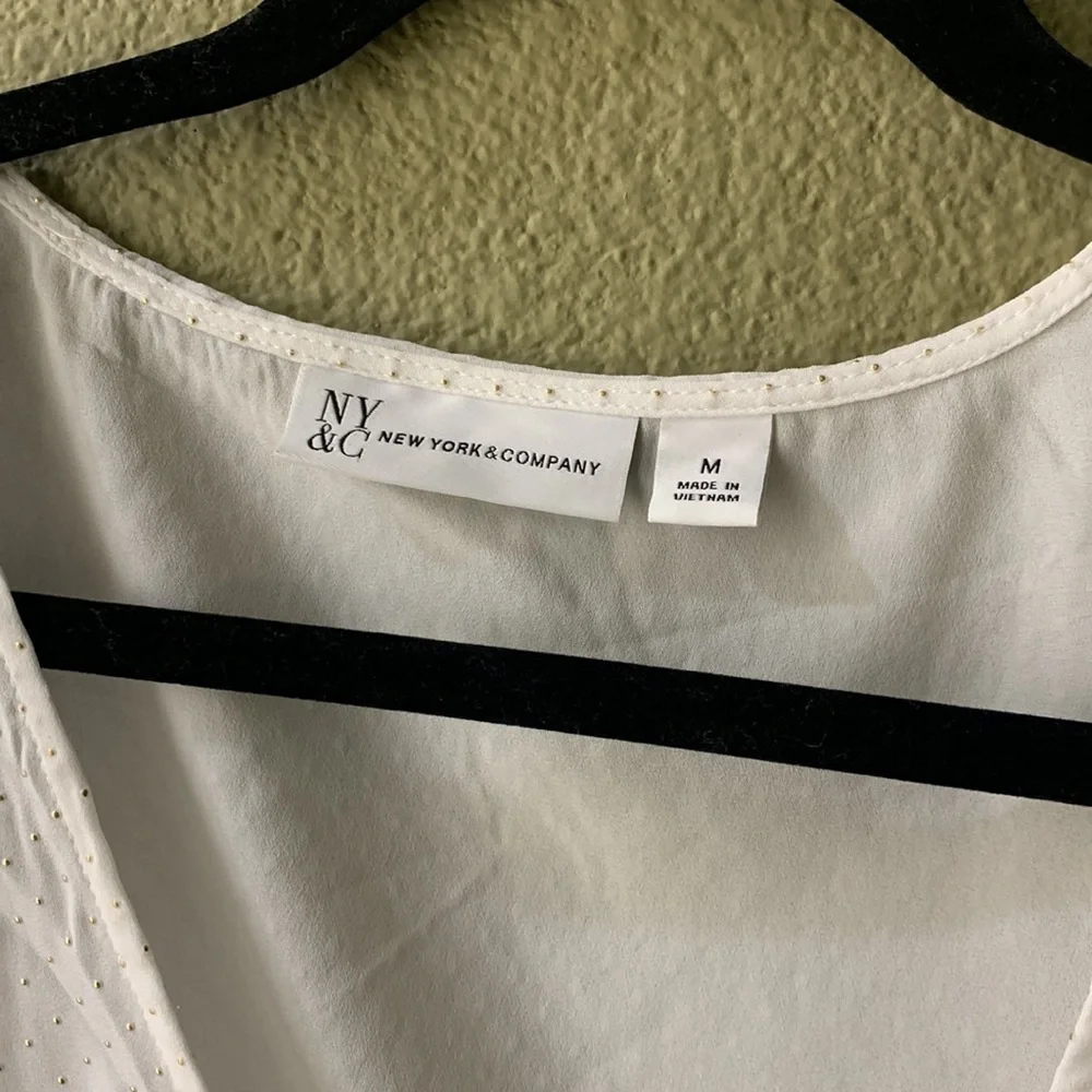 NY &C rap blouse size medium gold dot